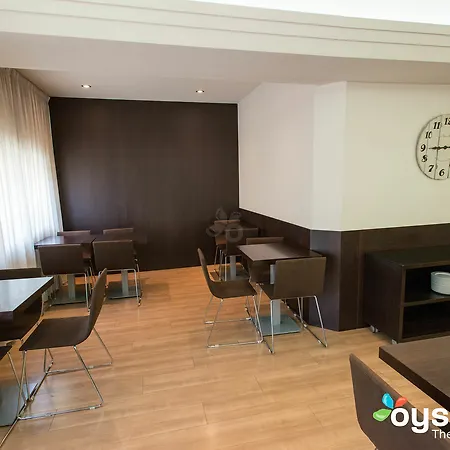 Hotell Acta Antibes Barcelona