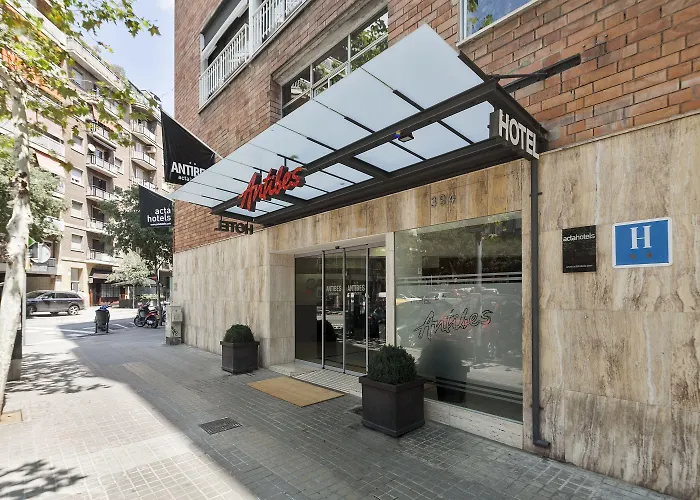 Acta Antibes Hotel 2*