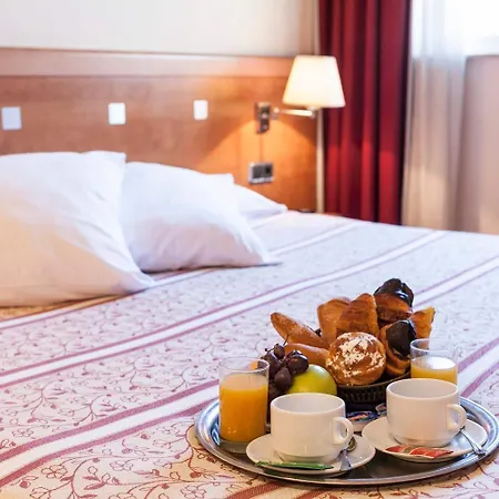 Acta Antibes Hotel 2*