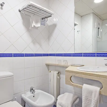 Acta Antibes Hotel Barcelona