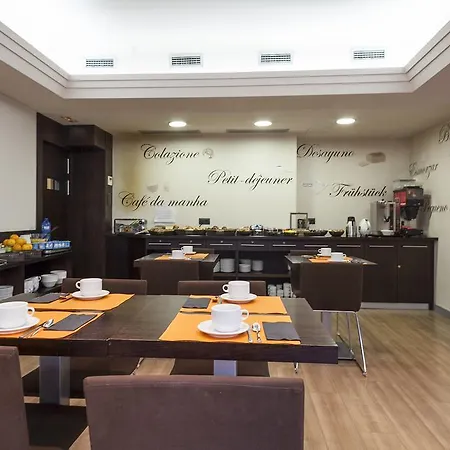 Acta Antibes 2* Barcelona